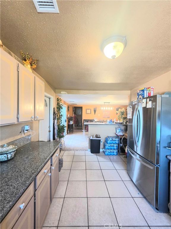 Image 19 of property listing at 16486 Hughes Road, Victorville, CA 92395