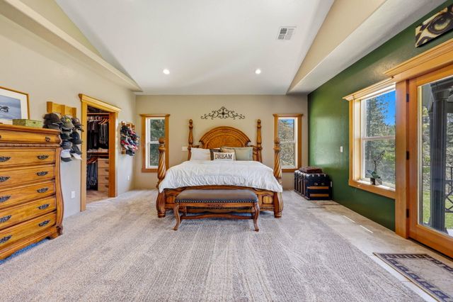 491 Penny Lane, Grants Pass, OR 97527