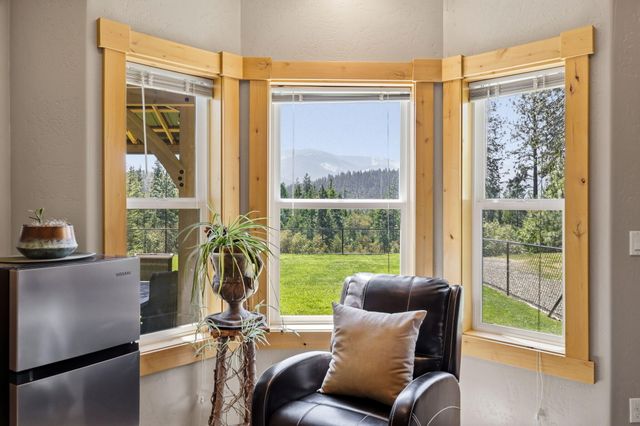 491 Penny Lane, Grants Pass, OR 97527
