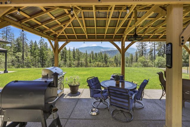 491 Penny Lane, Grants Pass, OR 97527