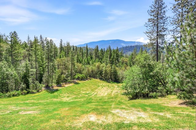 491 Penny Lane, Grants Pass, OR 97527