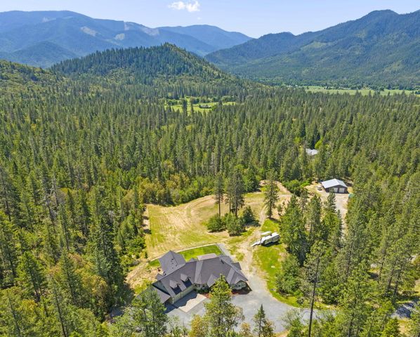 491 Penny Lane, Grants Pass, OR 97527