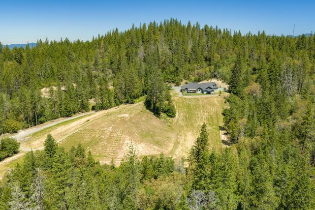 491 Penny Lane, Grants Pass, OR 97527