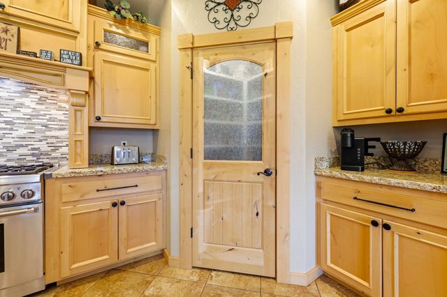 491 Penny Lane, Grants Pass, OR 97527