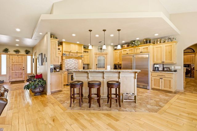 491 Penny Lane, Grants Pass, OR 97527