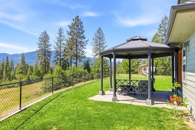 491 Penny Lane, Grants Pass, OR 97527
