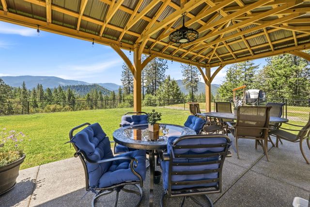 491 Penny Lane, Grants Pass, OR 97527