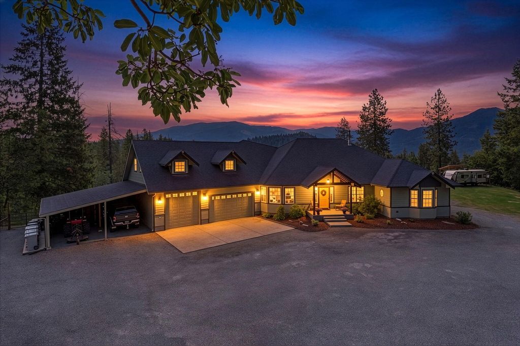 491 Penny Lane, Grants Pass, OR 97527