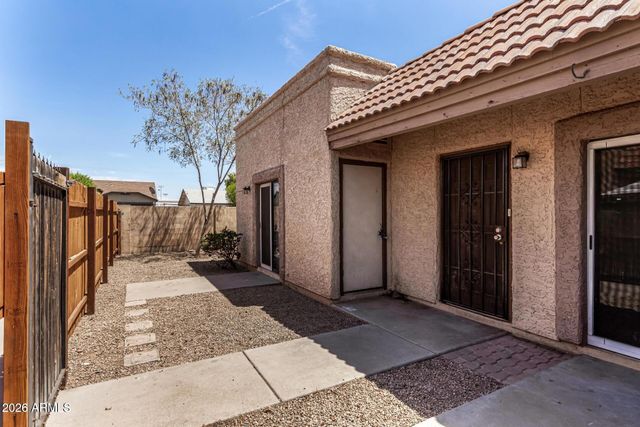 704 N 4TH Street 2, Avondale, AZ 85323