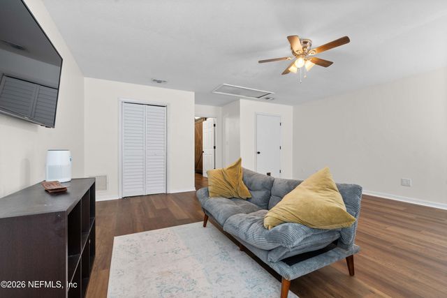 2766 SAM HARDWICK Boulevard, Jacksonville, FL 32246