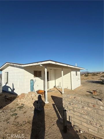 86725 Misty Trl, Twentynine Palms, CA 92277