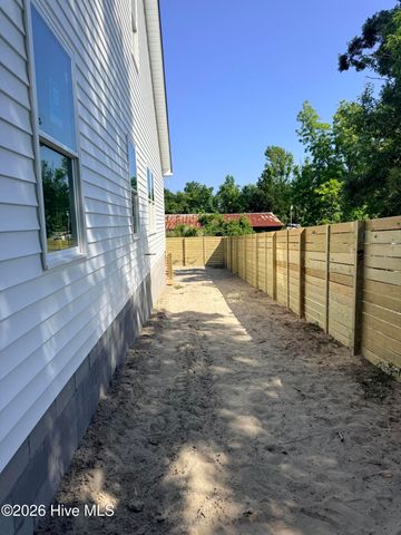 164 Bahama Drive, Hampstead, NC 28443