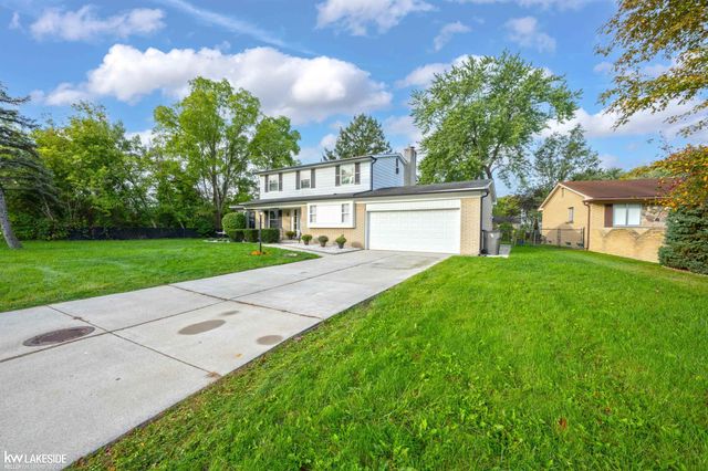 35027 Pappstein Drive, Clinton Twp, MI 48035