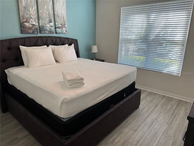 5231 WILDWOOD WAY, Davenport, FL 33837