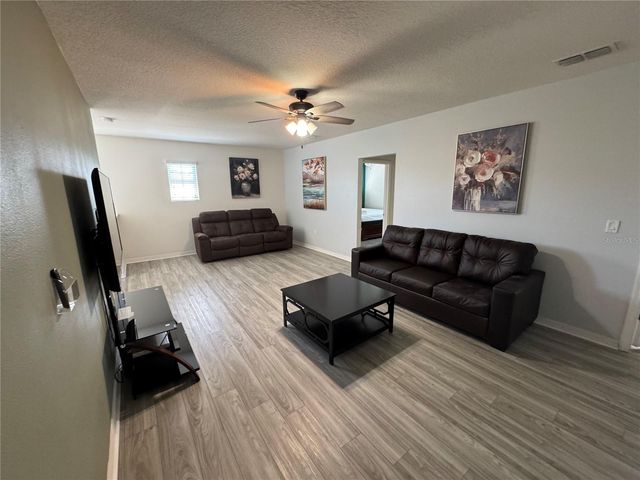 5231 WILDWOOD WAY, Davenport, FL 33837