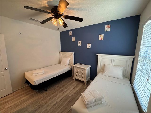 5231 WILDWOOD WAY, Davenport, FL 33837