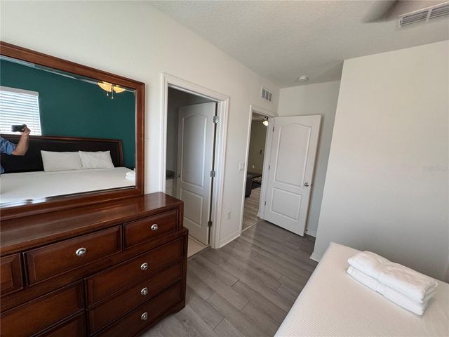 5231 WILDWOOD WAY, Davenport, FL 33837