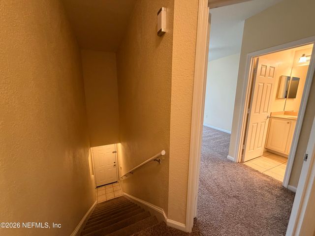 10075 N GATE Parkway 2012, Jacksonville, FL 32246