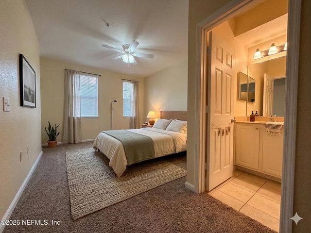 10075 N GATE Parkway 2012, Jacksonville, FL 32246