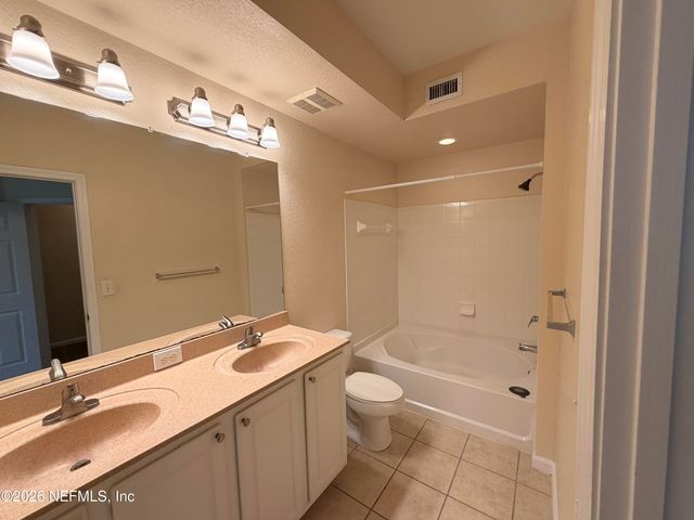 10075 N GATE Parkway 2012, Jacksonville, FL 32246