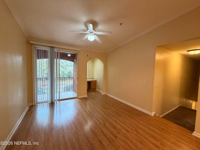 10075 N GATE Parkway 2012, Jacksonville, FL 32246