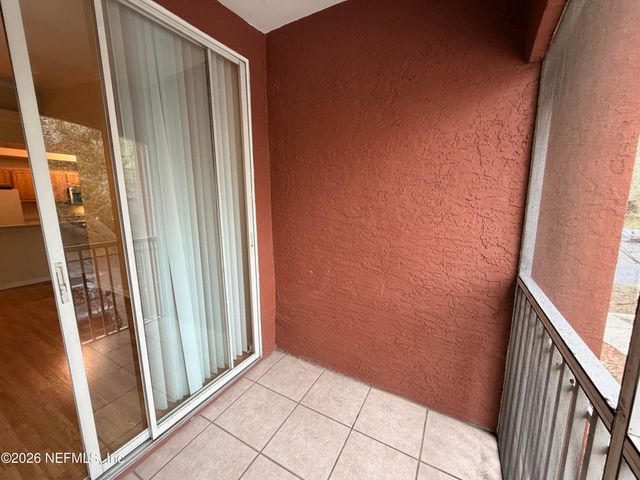 10075 N GATE Parkway 2012, Jacksonville, FL 32246