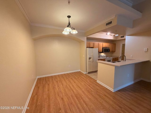 10075 N GATE Parkway 2012, Jacksonville, FL 32246