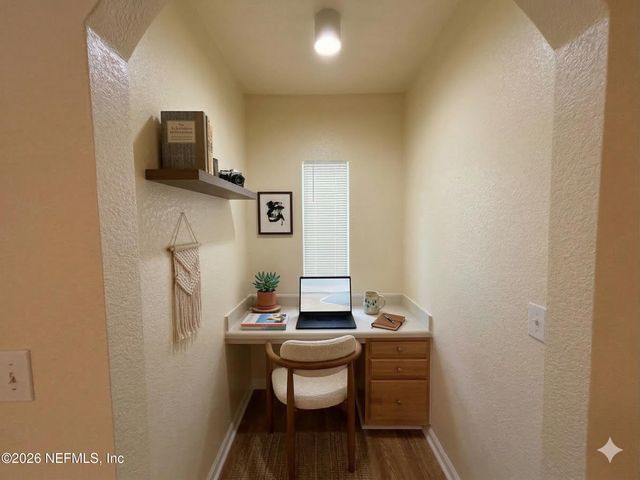 10075 N GATE Parkway 2012, Jacksonville, FL 32246