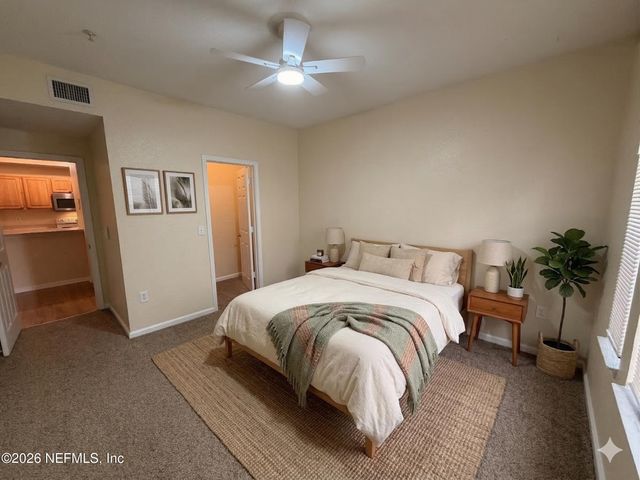 10075 N GATE Parkway 2012, Jacksonville, FL 32246