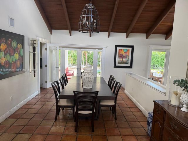 11521 SW 98th Court, Miami, FL 33176