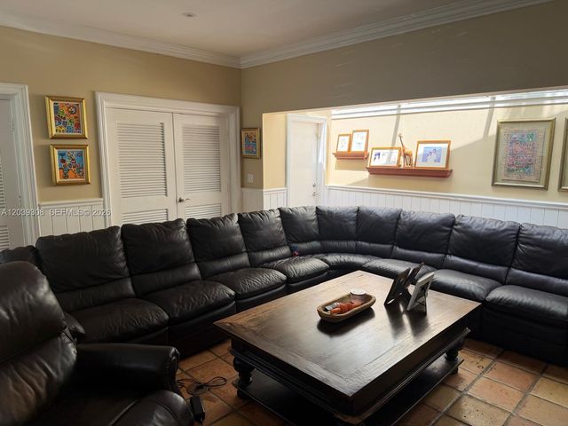 11521 SW 98th Court, Miami, FL 33176