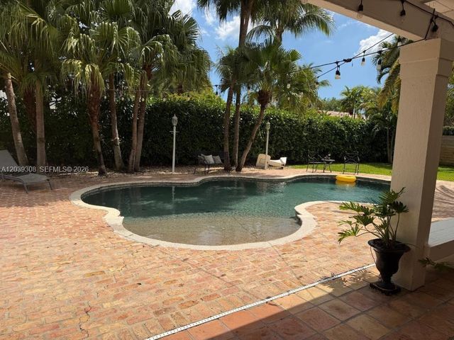 11521 SW 98th Court, Miami, FL 33176