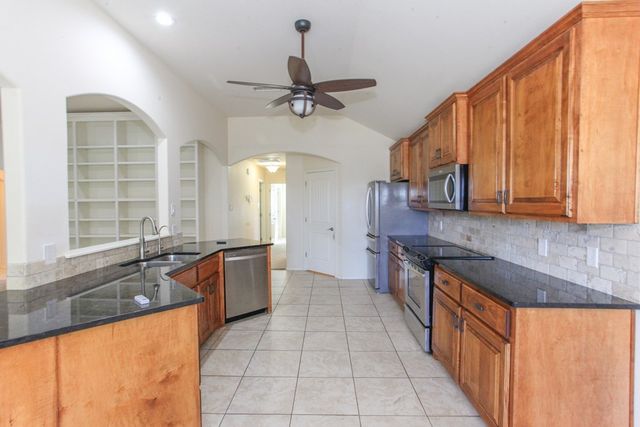 701 Baylor Blvd, Big Spring, TX 79720