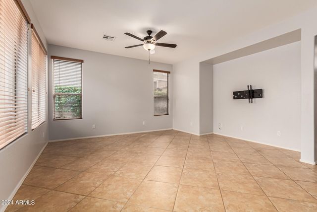 2626 W Florentine Road, Phoenix, AZ 85086