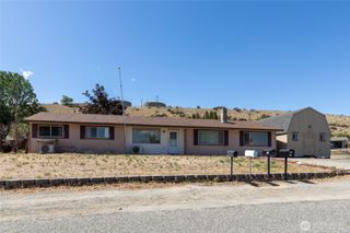 709 Sunrise Drive, Omak, WA 98841