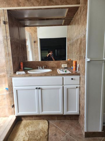 8518 Leadtree Court, Port St. Lucie, Port St Lucie, FL 34952