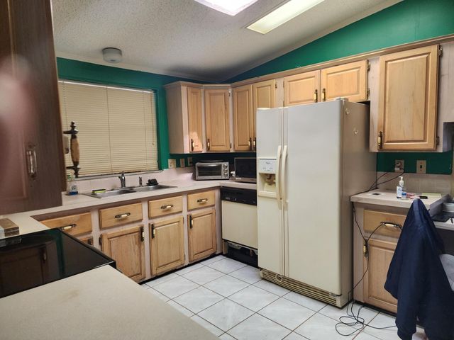 8518 Leadtree Court, Port St. Lucie, Port St Lucie, FL 34952