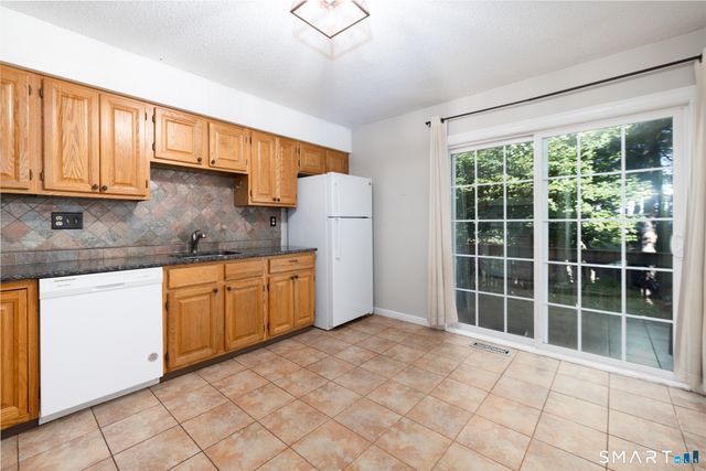 380 Hitchcock Road 218, Waterbury, CT 06705
