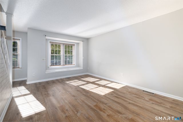 380 Hitchcock Road 218, Waterbury, CT 06705