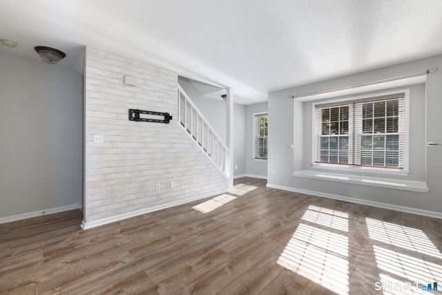 380 Hitchcock Road 218, Waterbury, CT 06705