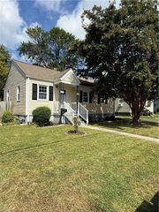1207 Kay AVE, Chesapeake, VA 23324