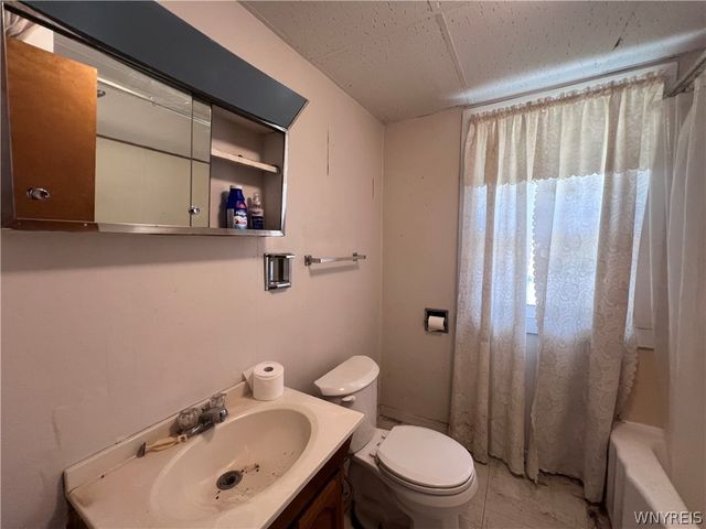 32 Columbus Avenue, Buffalo, NY 14220