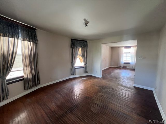 32 Columbus Avenue, Buffalo, NY 14220