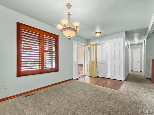 239 Chianti Court, Florissant, MO 63031