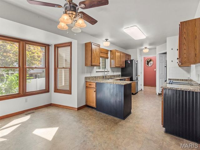 239 Chianti Court, Florissant, MO 63031