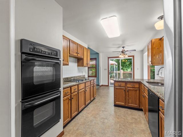 239 Chianti Court, Florissant, MO 63031