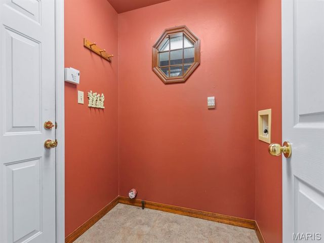 239 Chianti Court, Florissant, MO 63031