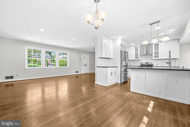 10802 MEADOWHILL RD, Silver Spring, MD 20901