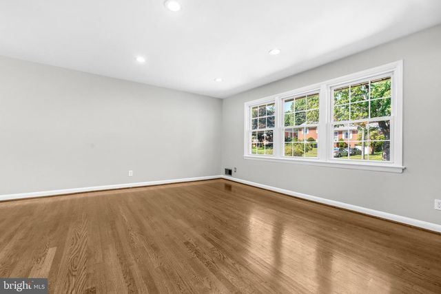 10802 MEADOWHILL RD, Silver Spring, MD 20901