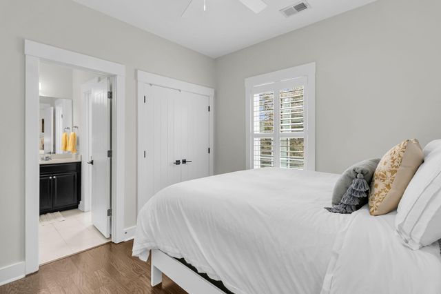 1442 Eutaw Battalion Drive, Charleston, SC 29412